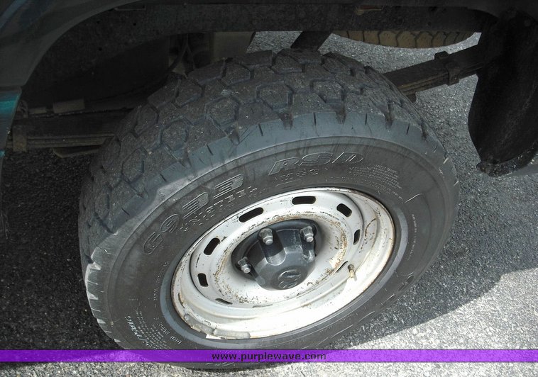 image for item 3256 1999 Dodge Ram 1500 pickup