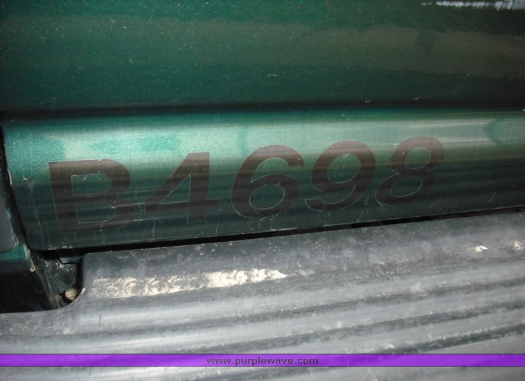 image for item 3256 1999 Dodge Ram 1500 pickup