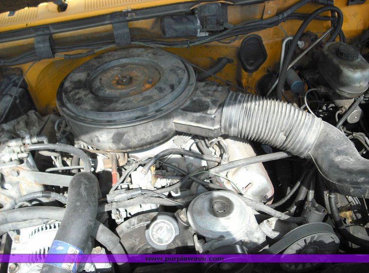 image for item 3259 1993 Ford F Super Duty bucket truck