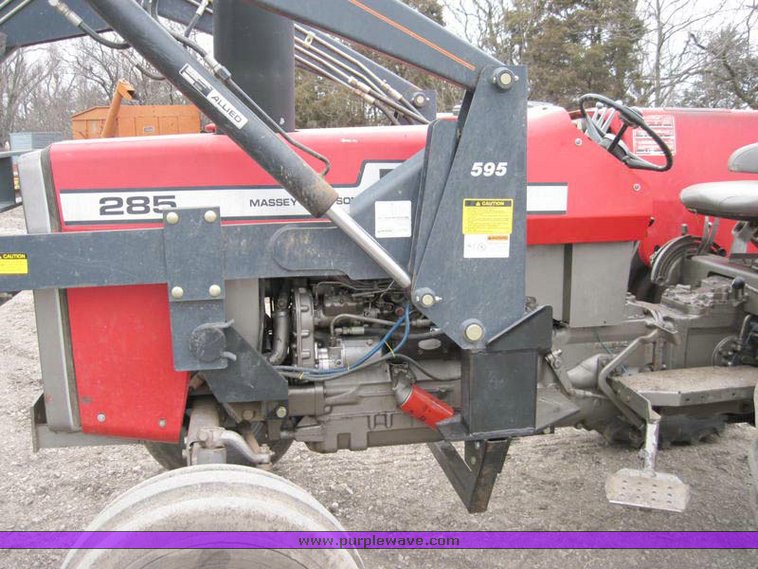 image for item 1500 Massey-Ferguson 285 tractor