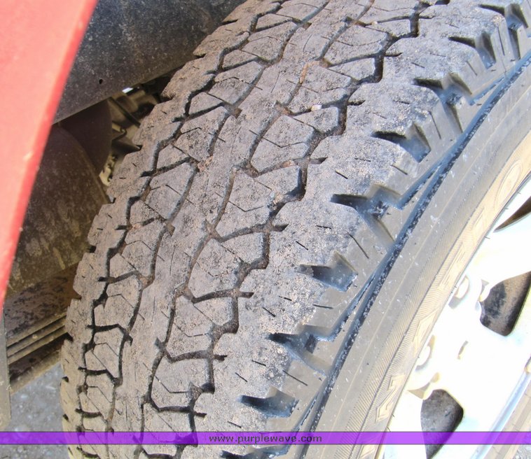 image for item 1901 2006 Dodge 1500 quad cab SLT pickup