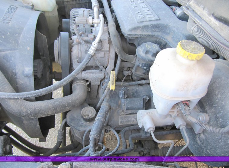 image for item 1901 2006 Dodge 1500 quad cab SLT pickup