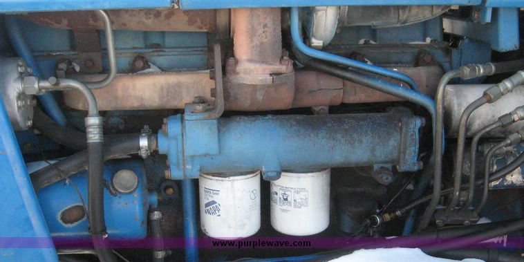 image for item 2000 1993 Ford 8830 MFWD tractor