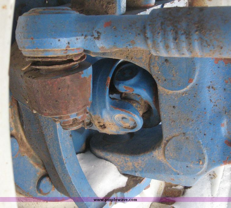 image for item 2000 1993 Ford 8830 MFWD tractor