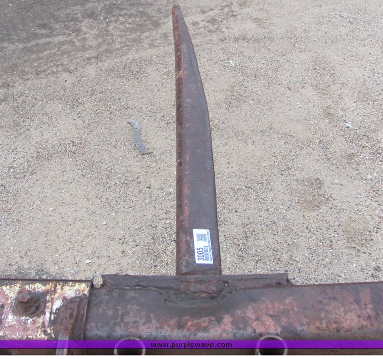 image for item 3005 Bale spear attachment