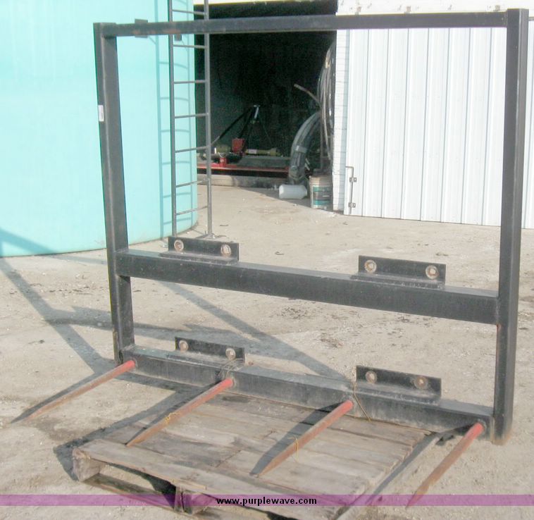 image for item 3088 Big square bale spear