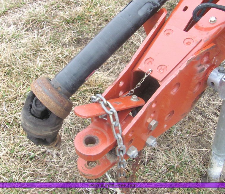 image for item 3218 2003 Hesston 956A round baler