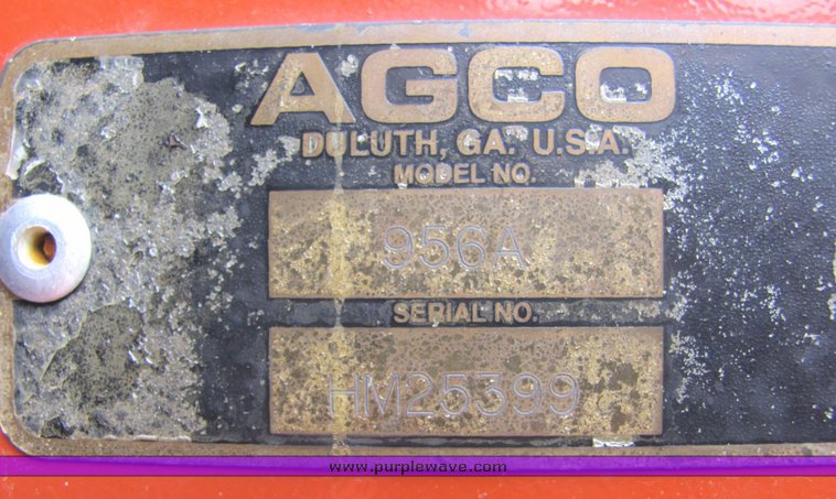 image for item 3218 2003 Hesston 956A round baler