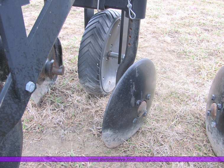 image for item 3227 Landoll 2000 16' field cultivator