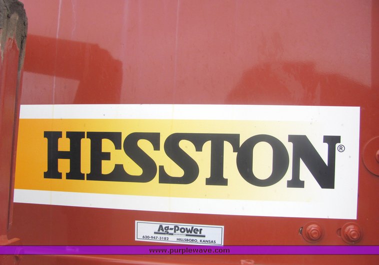 image for item 3229 2005 Hesston 956A round baler