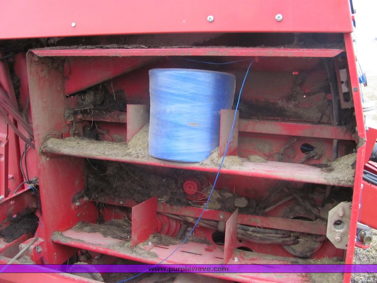 image for item 3233 Case RS551 round baler
