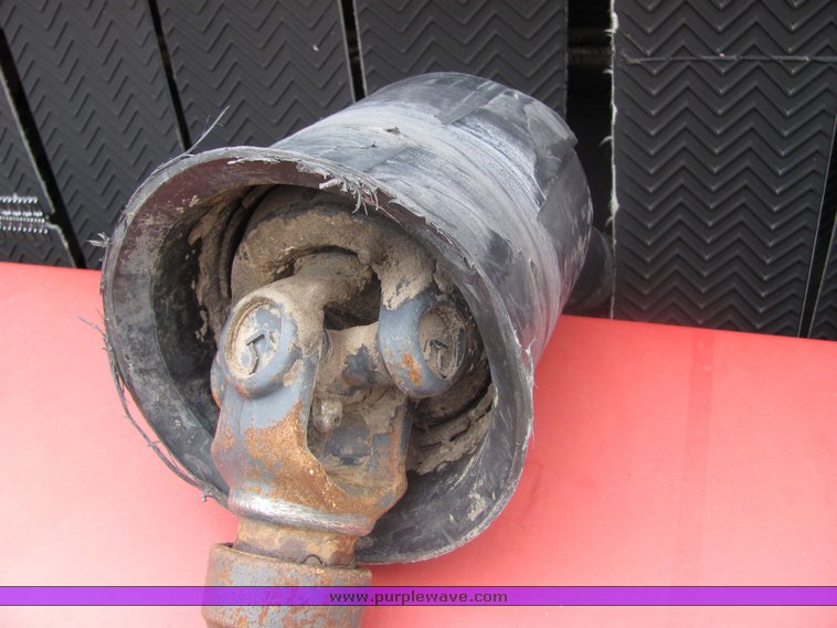 image for item 3233 Case RS551 round baler