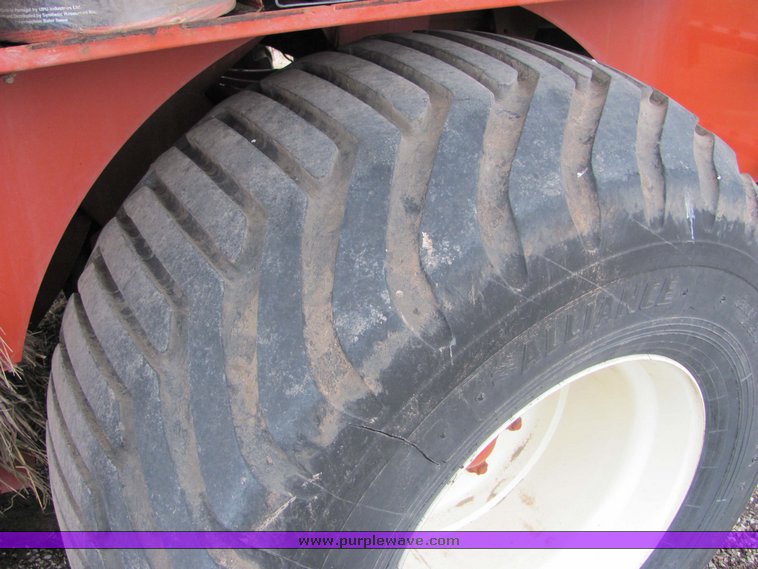 image for item 3234 2002 Hesston 4790 3x4 large square baler