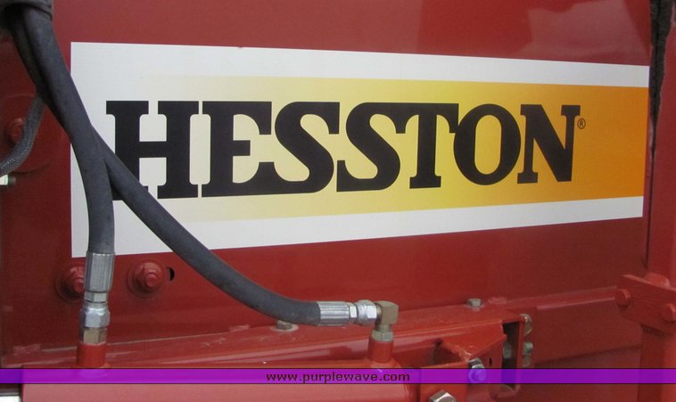 image for item 3237 2004 Hesston 956A round baler