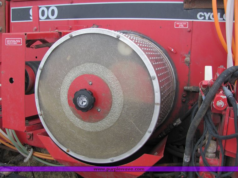 image for item 3323 1993 Case 900 drill