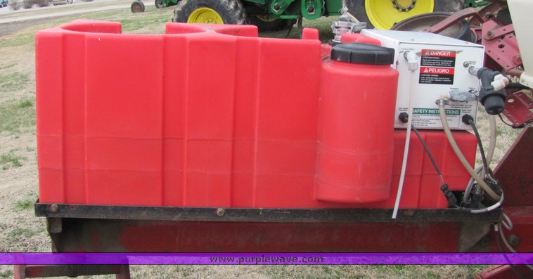 image for item 3323 1993 Case 900 drill