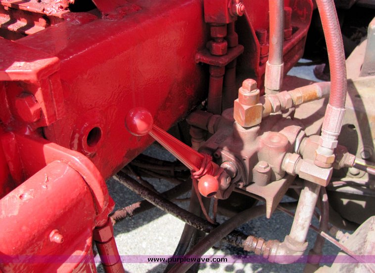 image for item 3382 1985 International S1954 tandem truck