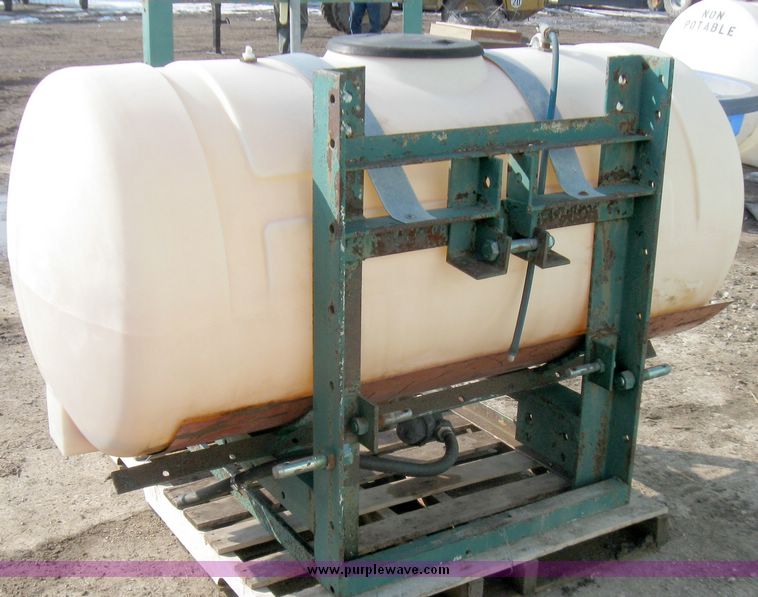 image for item 3404 Three point sprayer