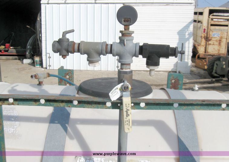 image for item 3404 Three point sprayer