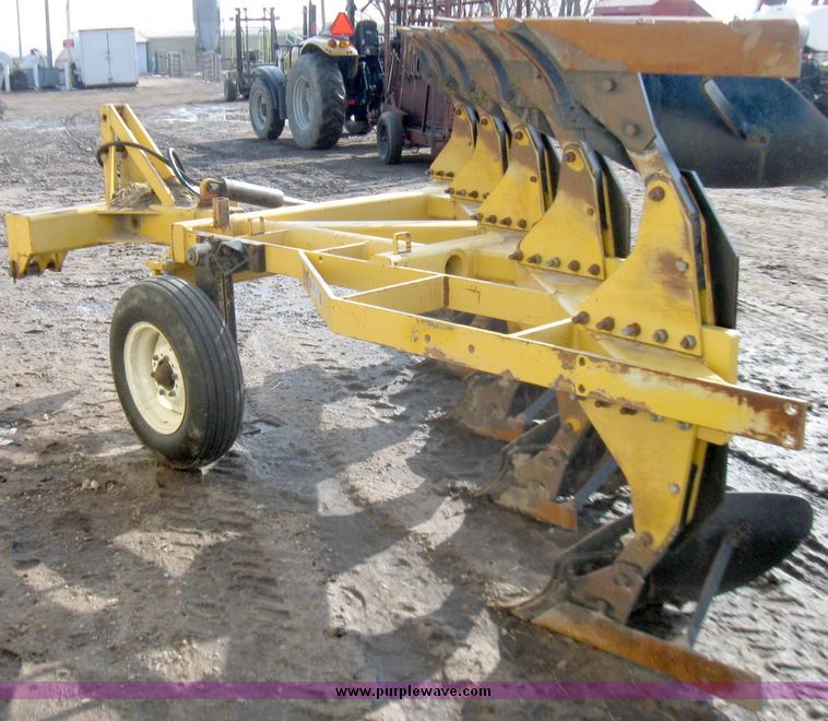 Landoll Stanton five bottom rollover plow in Lawrence, KS Item 3419