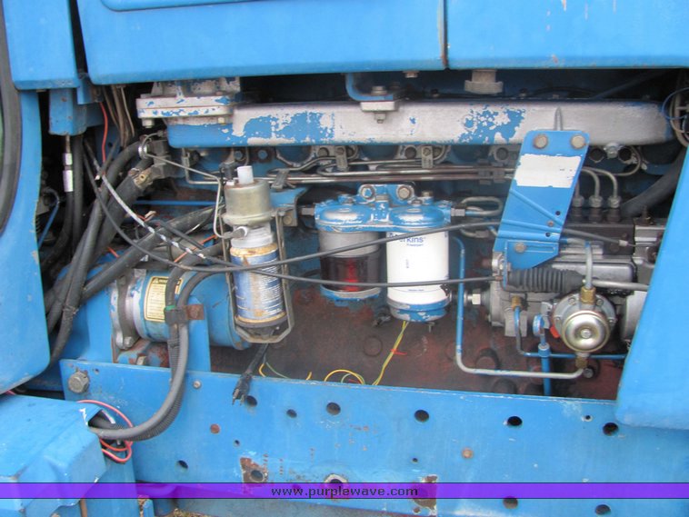 image for item 3439 1986 Ford TW25 tractor