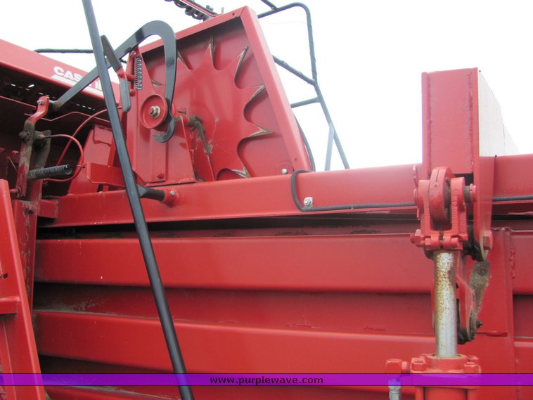 image for item 3442 Case 8575 silage special large square baler