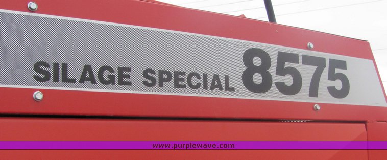image for item 3442 Case 8575 silage special large square baler