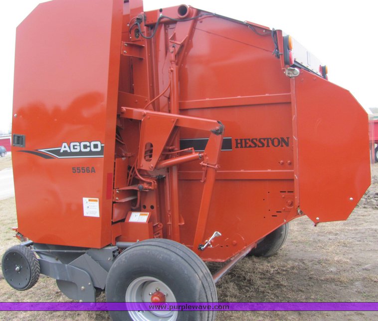 image for item 3443 2007 Hesston 5556A round baler