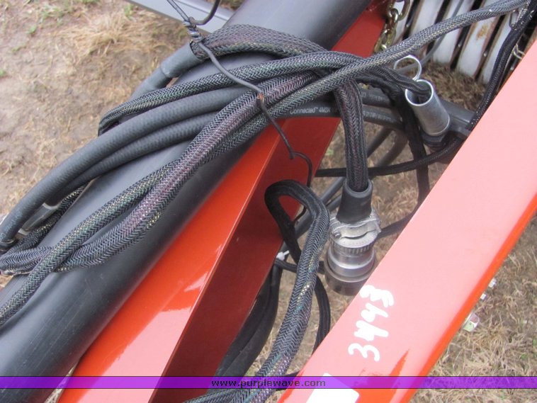 image for item 3443 2007 Hesston 5556A round baler