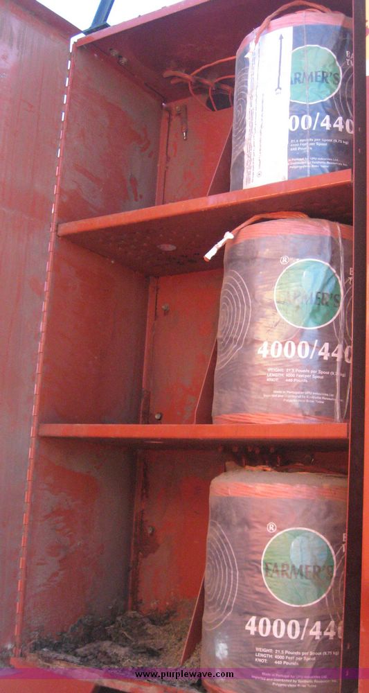 image for item 3925 2005 Hesston 4910 large square baler with bales chute