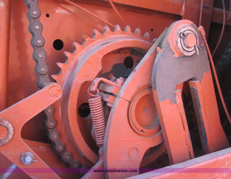 image for item 3925 2005 Hesston 4910 large square baler with bales chute