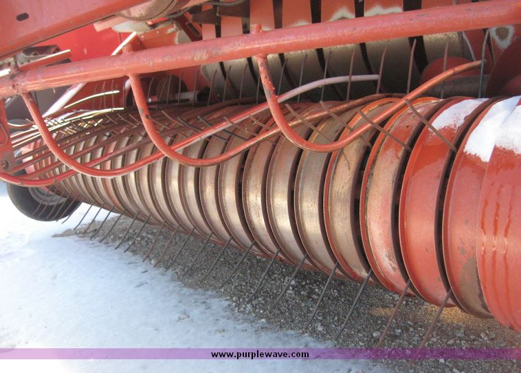 image for item 3925 2005 Hesston 4910 large square baler with bales chute