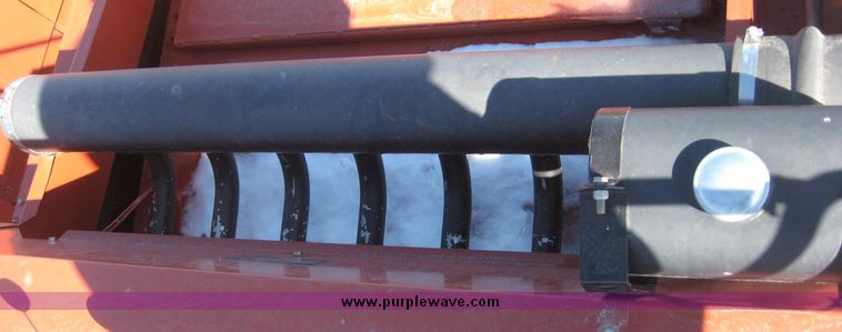 image for item 3925 2005 Hesston 4910 large square baler with bales chute