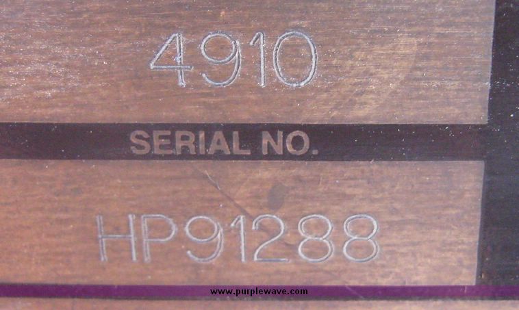 image for item 3925 2005 Hesston 4910 large square baler with bales chute