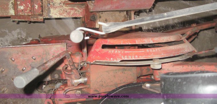 image for item 3930 International 544 tractor with GB800 loader