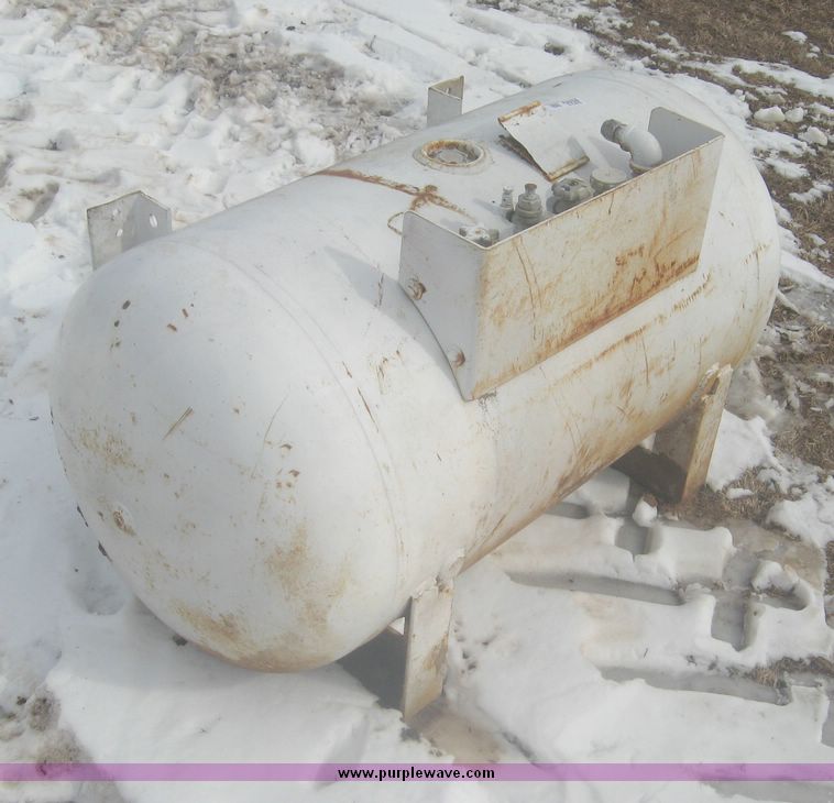 image for item 3933 Propane Tank