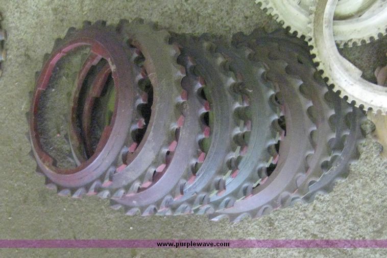 image for item 3934 John Deere 7000 planter