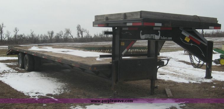 image for item 3937 2007 Brute flatbed gooseneck trailer