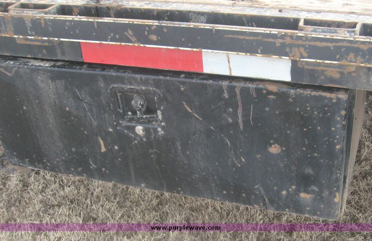 image for item 3937 2007 Brute flatbed gooseneck trailer
