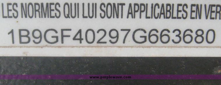 image for item 3937 2007 Brute flatbed gooseneck trailer