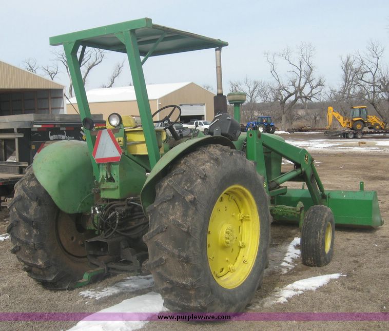 image for item 3938 John Deere 4010 tractor with John Deere 158 loader