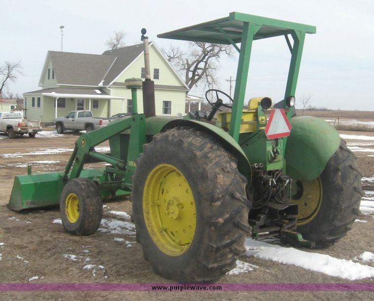 image for item 3938 John Deere 4010 tractor with John Deere 158 loader