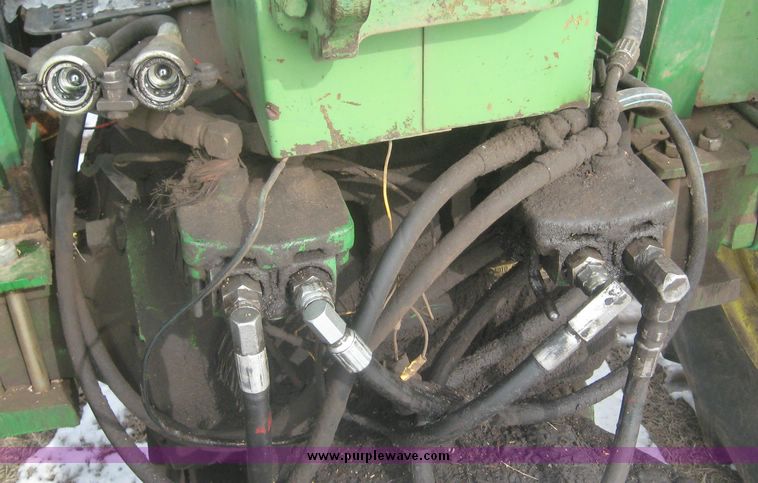 image for item 3938 John Deere 4010 tractor with John Deere 158 loader