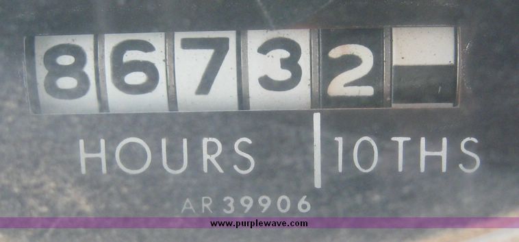 image for item 3938 John Deere 4010 tractor with John Deere 158 loader