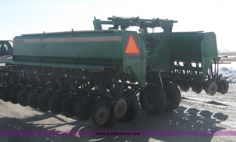 image for item 3945 Great Plains Solid Stand 24 double disc drill