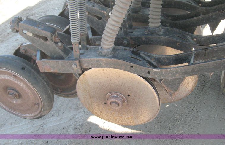 image for item 3945 Great Plains Solid Stand 24 double disc drill