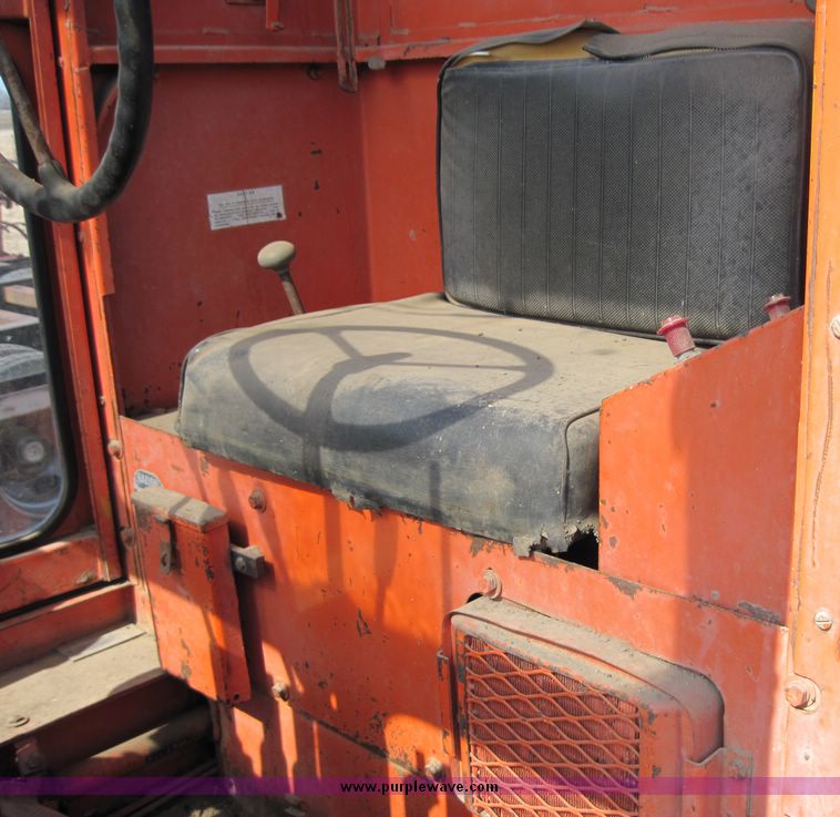 image for item 4697 1960 Galion 530A motor grader