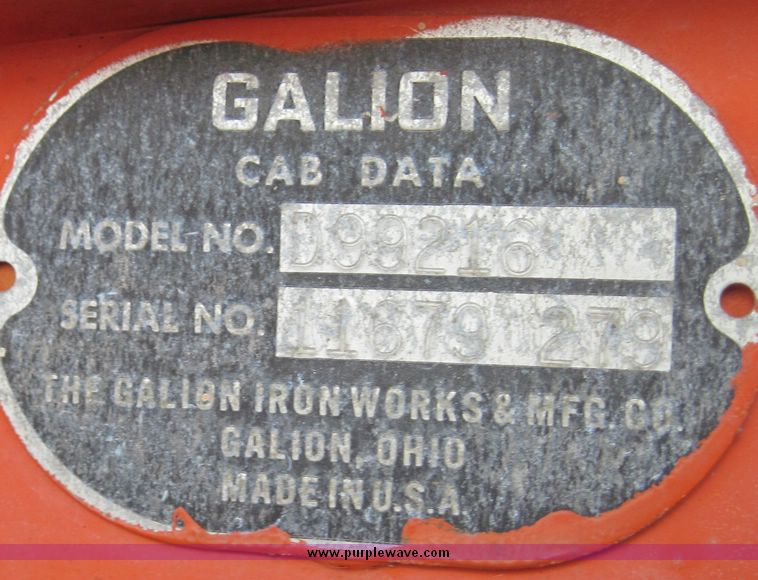 image for item 4697 1960 Galion 530A motor grader
