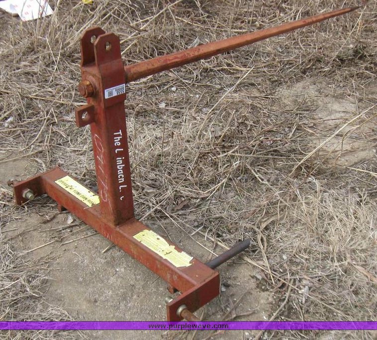 image for item 5558 Three-point bale spear