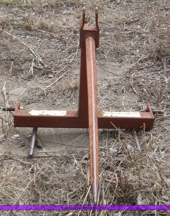 image for item 5558 Three-point bale spear